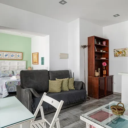 Girasol Apartment *
